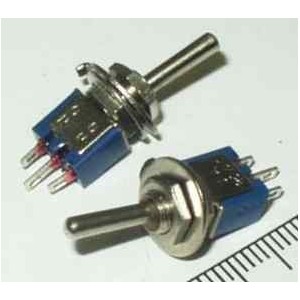 перекл. 2А х 220В 2 полож SMTS102